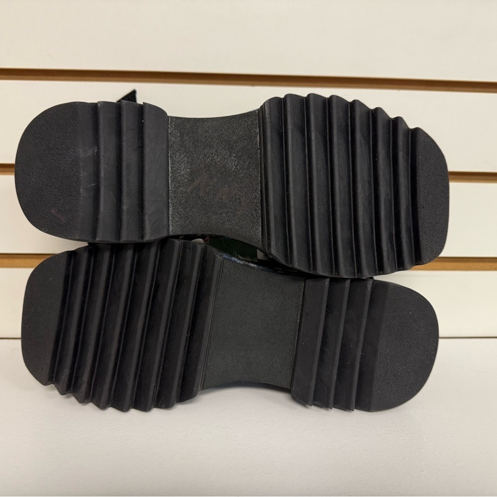 FARM Rio Black Suede Platform Sandals with Multicolor Embroidery - Picture 8 of 11